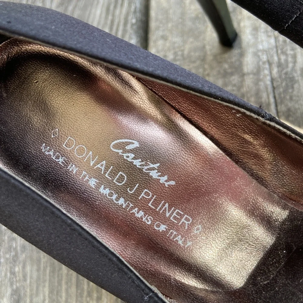 Donald J. Pliner Couture 'Rida' Black Satin & Leather Pump Women's Size 8 - Picture 6 of 13